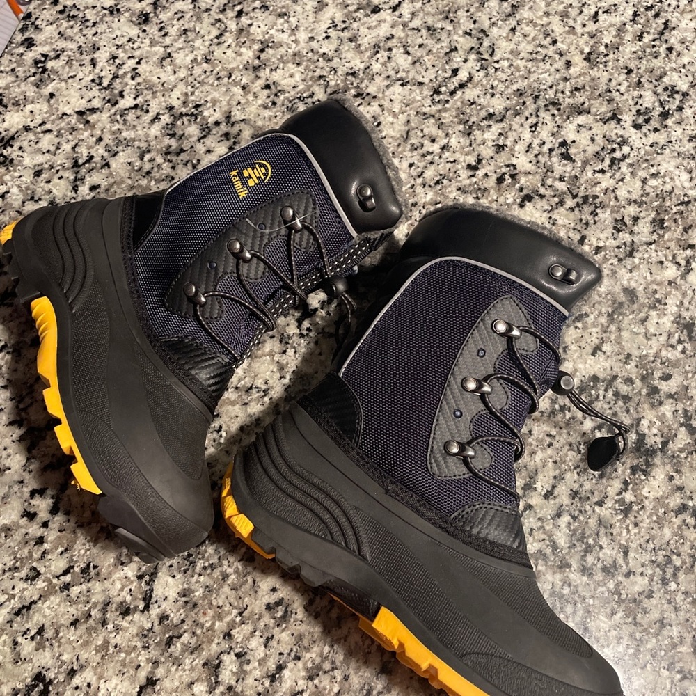 Kamik Snow boots